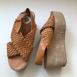 Ecote platforms from Urban Outfitters tan brown